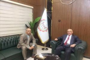 وزير الخدمة المدنية يطلع على أوضاع المياه والصرف الصحي بوادي حضرموت ويؤكد دعم تطوير القطاع
