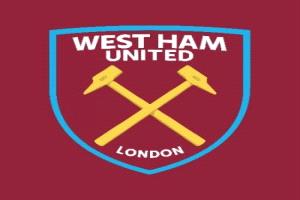 رحيل أسطورة وست هام بيلي بوندز القائد الخالد يودّع الملاعب عند 79 عاماً