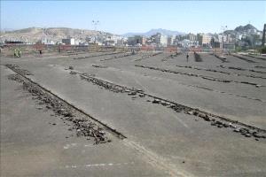 تقدم ملموس في مشروع تعشيب ملاعب نادي الصقر بتعز استعدادًا لاستئناف النشاط الرياضي
