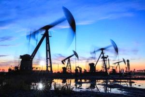 تراجع منصات النفط الأمريكية وسط صعود منصات الغاز