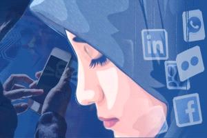 بوت إلكتروني وانتقام شخصي.. الأمن في عدن يطيح بمتورطة في ابتزاز فتاة لأربع سنوات