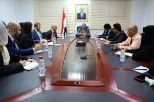 وزير الصناعة يبحث تعزيز الشراكة مع الاتحاد الأوروبي وOECD لدعم الاقتصاد اليمني
