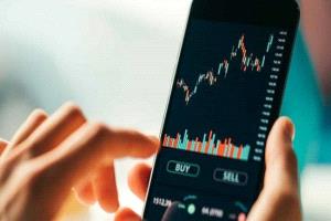 مايكل بَري يطلق نشرة مدفوعة للتحذير من فقاعة الذكاء الاصطناعي
