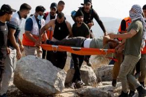 هجمات مستوطنين في الضفة الغربية تُصيب 10 فلسطينيين وتثير الرعب في القرى