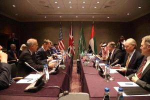 الرباعية الدولية تلوّح بعقوبات على مسؤولين يمنيين.. رسالة تحذير 