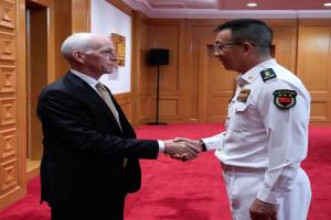 عاجل | وزير الدفاع الأمريكي: اتفقت مع وزير الدفاع الصيني على وجوب إنشاء قنوات عسكرية لتهدئة أي صراع قد ينشأ