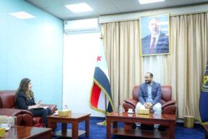 الانتقالي والأمم المتحدة يبحثان تمكين المرأة الجنوبية واستعادة دورها الريادي