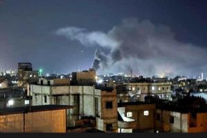 عاجل | حماس: مزاعم إسرائيل لتبرير قصف مخيم عين الحلوة كذب صريح".