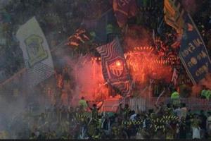 عاجل : تحويل 7 مشجعين إلى الجهات المختصة في السعودية بسبب لافتة الديربي