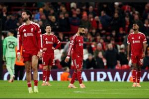 هزيمة جديدة للريدز. ليفربول يخسر أمام آيندهوفن بنتيجة 4-1 على ملعب أنفيلد في دوري أبطال أوروبا