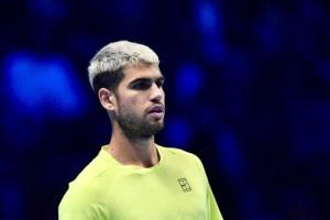 ألكاراز يقهر أوجيه-ألياسيم ويصطدم بسينر في النهائي