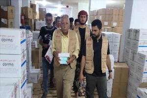 ضبط شركة أدوية في عدن احتكرت أصنافًا لرفع الأسعار