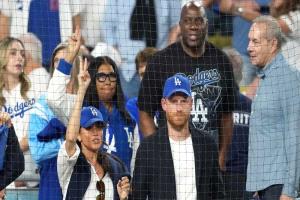 الأمير هاري يعتذر لكندا بسبب قبعة.. ما القصة؟