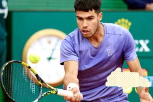 ألكاراس يضمن إنهاء العام في صدارة التصنيف العالمي لكرة المضرب