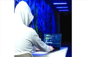 اليمنيون ضحايا العملات الرقمية الوهمية: خسائر بملايين الدولارا