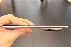 هواوي تنافس أبل بهاتف جديد فائق النحافة