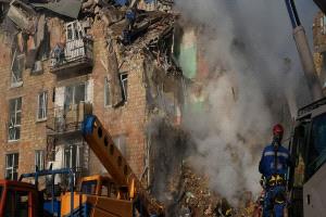 دعم أمريكي متزايد لكييف.. هجمات روسية على منشآت أوكرانية