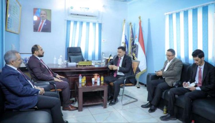 الصبيحي يتفقد مستشفى عبود العسكري ويشيد ببطولات الجرحى وتطوير القطاع الطبي الجنوبي