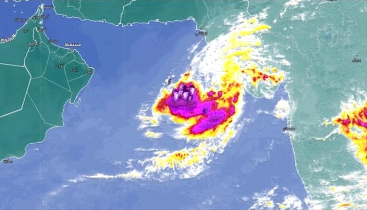 بحر العرب يخبئ منخفضاً غامضاً.. متابعة دقيقة للتطورات خلال الأيام المقبلة