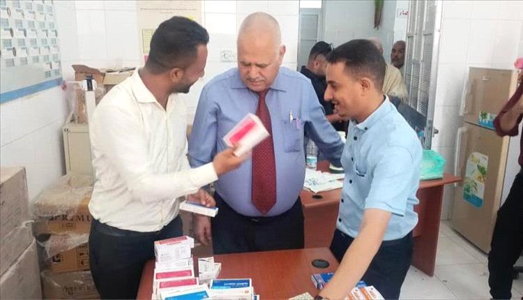 عدن: تدشين مخيم طبي مجاني لخدمة مرضى الأمراض المزمنة في خورمكسر

