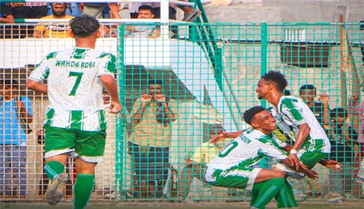 وحدة عدن يحسم القمة أمام الشعلة ويعزز صدارته لدوري عدن الممتاز
