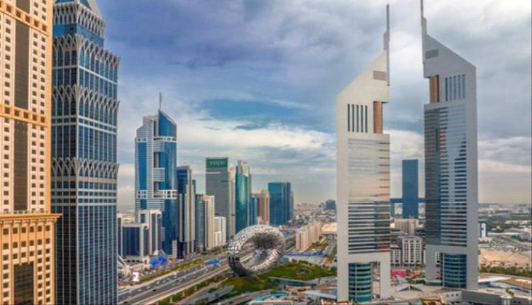 دبي تمنح شركات المناطق الحرة تصريحًا للعمل في السوق الرئيسي