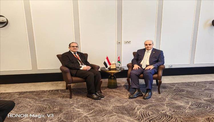 وزيرا الصحة في اليمن والأردن يبحثان تعزيز التعاون وتوسيع فرص العلاج والتدريب
