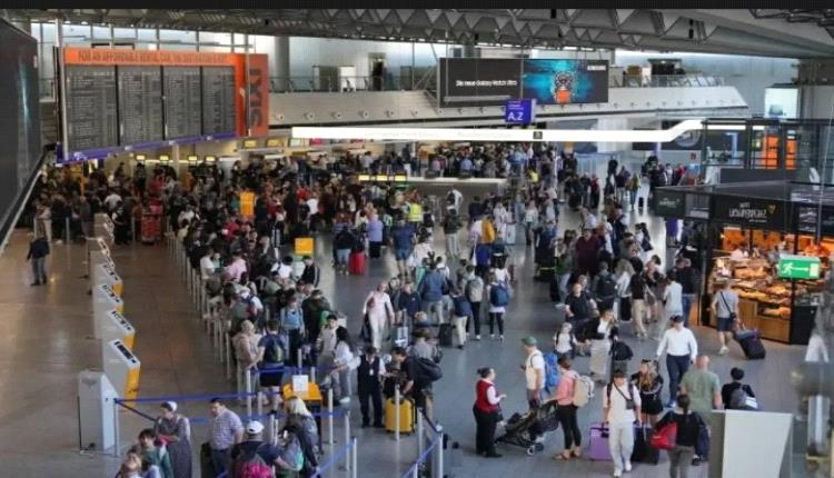 تأخيرات محتملة بمطارات أوروبا بسبب بدء تطبيق إجراءات جديدة 