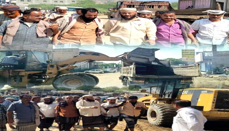 طور الباحة تدشن المرحلة الثانية لرصف الشارع الرئيسي برعاية المحافظ
