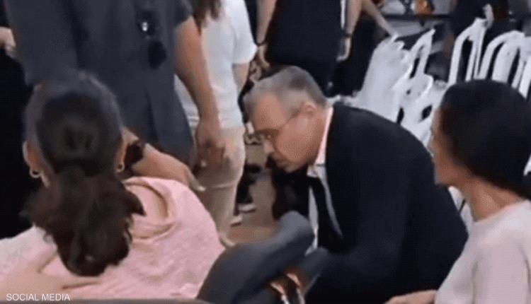 "توبيخ" وزير العدل الإسرائيلي في جنازة رهينة