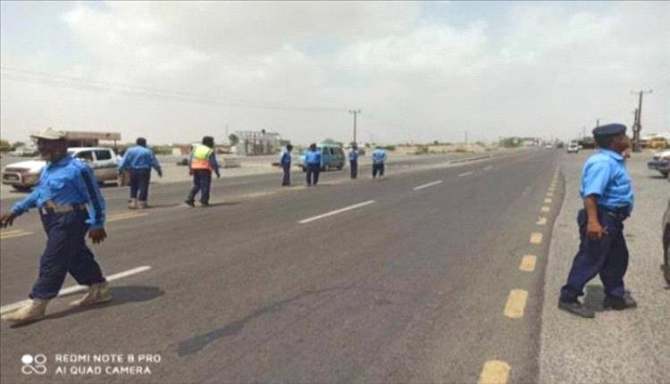 لحج شرطة المرور تطلق حملة واسعة لضبط المخالفين وإزالة العاكسات