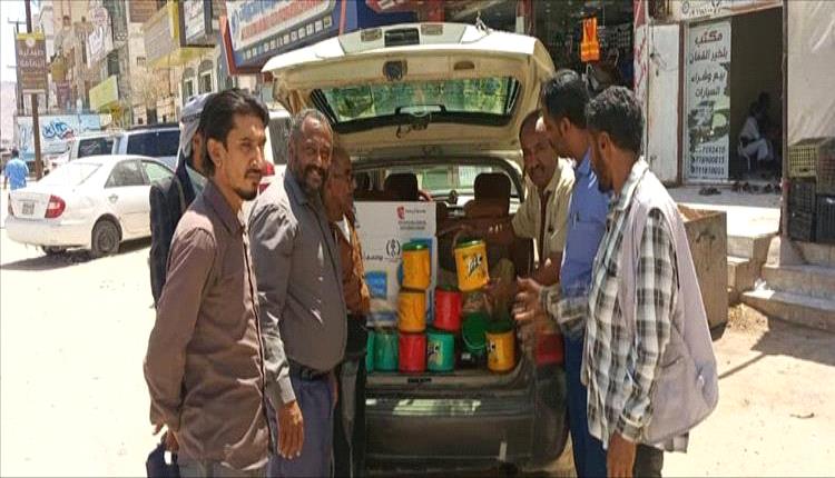 شبوة: ضبط أغذية تحتوي مادة E171 المسببة للسرطان وتعزيز الرقابة الصحية
