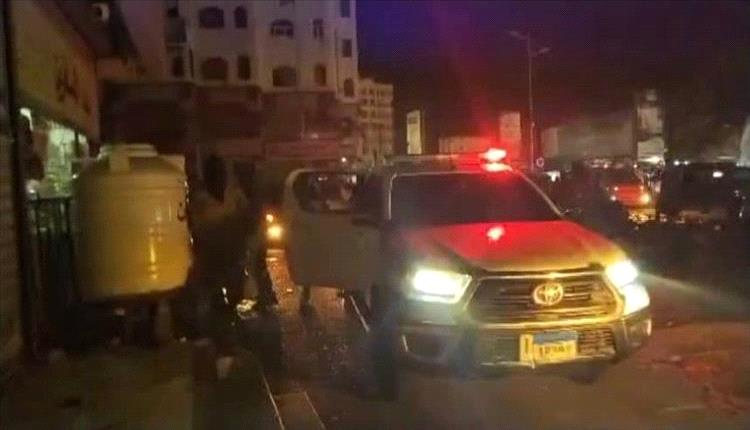 عدن تشن حرباً ضد المخدرات: مداهمات واسعة تسفر عن اعتقالات