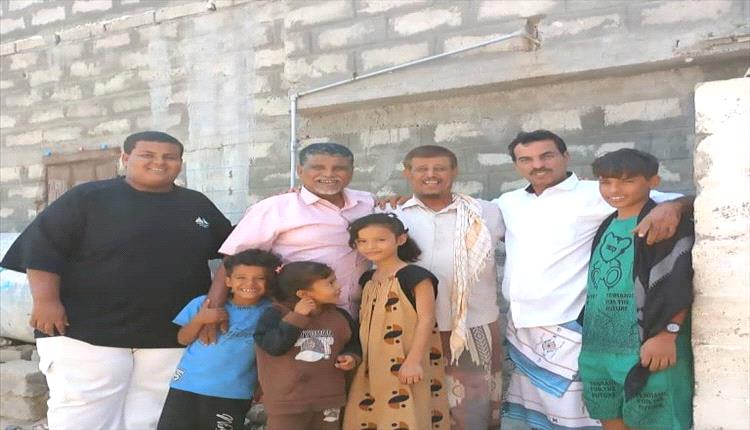نفحة عنبر في مودية.. زيارة ودّية تجمع رموز الفن والرياضة حول محمد صائل مقط وتعيد دفء الذكريات