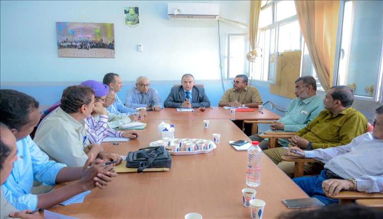 رئيس جامعة عدن من كلية العلوم: التزام بتذليل التحديات ورفع جودة الأداء الأكاديمي