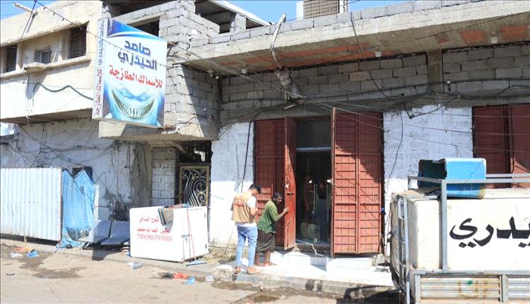المعلا: إغلاق محلات مخالفة لأسعار الأسماك ضمن حملة ضبط وتنظيم السوق
