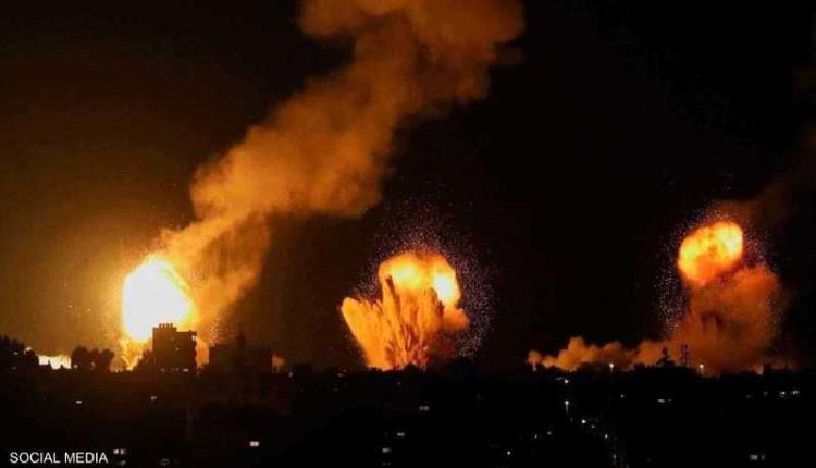 بعد توجيه نتنياهو.. الجيش الإسرائيلي يشن غارات عنيفة على غزة