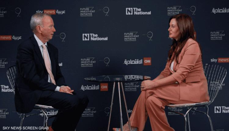 إريك شميت: الذكاء الاصطناعي لن يلغي الوظائف