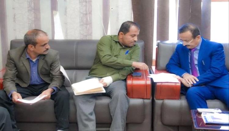 شبوة تعزز استدامة المياه: بن الوزير يوجّه بتأهيل خط الضخ لمشروع لخيلف وحماية المخزون الجوفي
