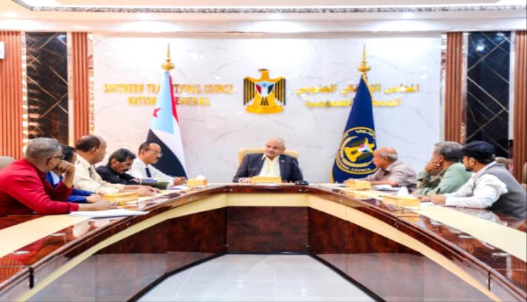 فريق التوجيه والرقابة الرئاسي يلتقي المفوضية الجنوبية المستقلة لمكافحة الفساد بالعاصمة عدن