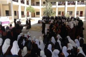 وحدة مكافحة الابتزاز بعدن تُسقط مبتزًا خمسينيًا استغل طالبة ثانوية عبر مواقع التواصل