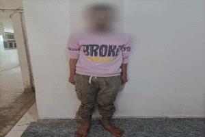 الأمن يطيح بـ"خاطف الجوالات".. متهم بنشل هواتف النساء في شوارع عدن