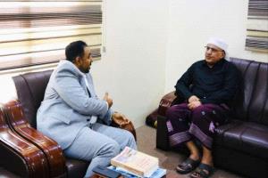 الكثيري يدعم تطوير النقل البحري وموانئ الجنوب