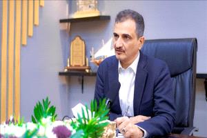 محافظ عدن يضمن استمرار إمدادات المياه بدعم إسعافي للديزل