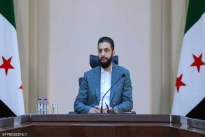 اجتماع "تسليم المفاتيح".. الشرع يجرد موظفين من سيارات فارهة