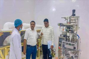 هيئة المواصفات بحضرموت تنفذ نزولاً ميدانياً لمنشآت العسل لضمان جودة الإنتاج وحماية المنتج المحلي