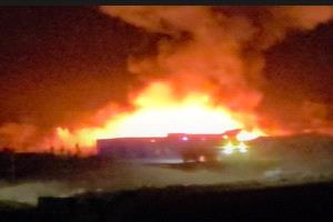 الأردن..اندلاع حريق بمستودعات الصرف الصحي بوادي المغير في إربد