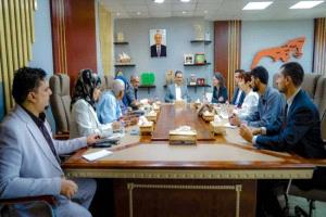 محافظ عدن وسفيرة فرنسا يتوافقان على أولويات المشاريع التنموية المستدامة