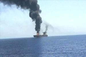 الحوثيون ينفون هجوم فالكون وشكوك دولية تربط الناقلة بإمداد الجماعة بالغاز الإيراني