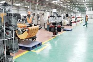 الإنتاج الصناعي السعودي يقفز 7.1% في أغسطس مدفوعاً بالنشاط التحويلي والتعدين
